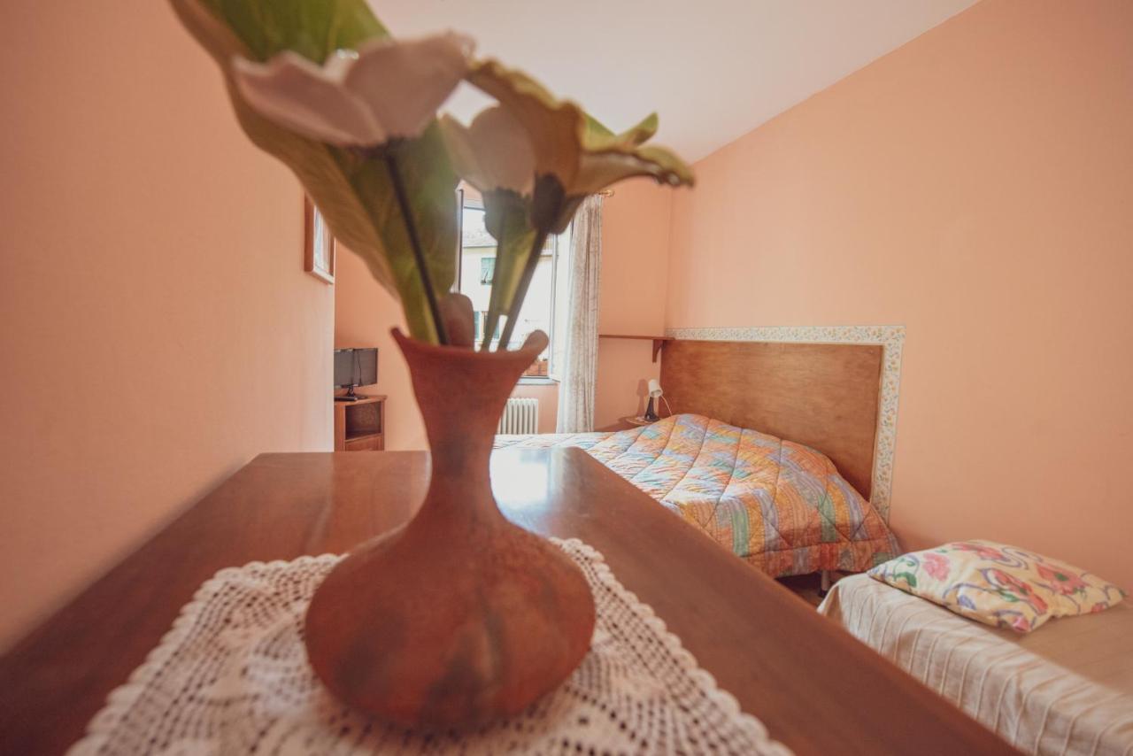 Relax Brugnato Apartamento Exterior foto