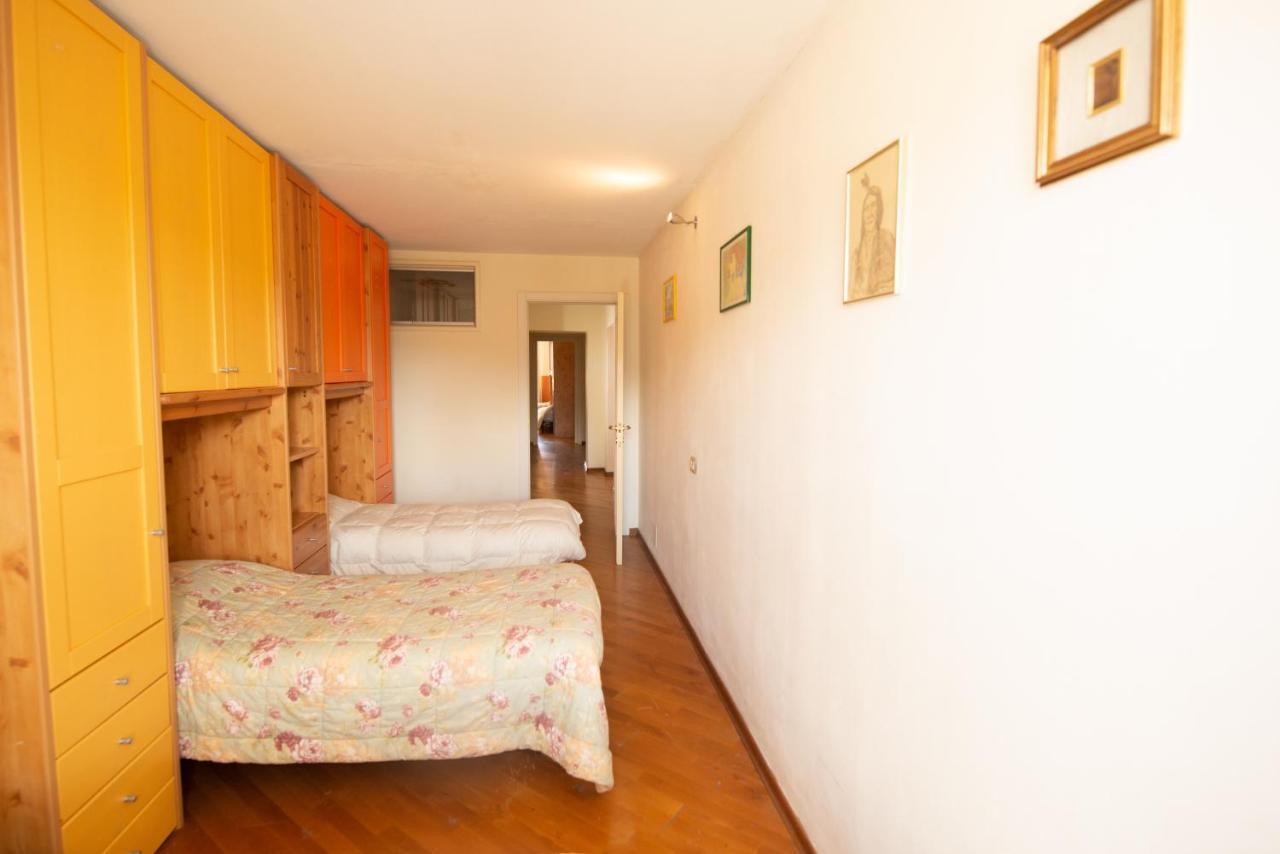 Relax Brugnato Apartamento Exterior foto